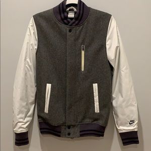 Nike sportswear wool bomber jacket white/Gray